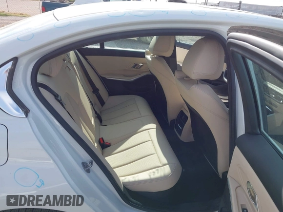 2025 BMW 3 Series 330i with VIN 3MW69CW09S8F10863, listed as a IAAI auction lot 42525396 with 13,155 mi miles and . Bid and sale history available at DreamBid. Image 8.