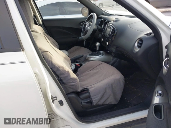 2013 Nissan Juke S with VIN JN8AF5MR9DT211215, listed as a IAAI auction lot 41718936 with 109,026 mi miles. Bid and sale history available at carsss.com. Image 5.