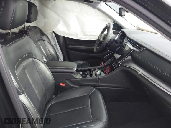 2021 Jeep Grand Cherokee Limited with VIN 1C4RJKBG3M8125074, listed as a IAAI auction lot 41509904 with 74,007 mi miles and . Bid and sale history available at DreamBid. Image 5.