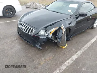 2011 Infiniti G37 with VIN JN1CV6FE8BM952456, listed as a IAAI auction lot 41384414 with 95,296 mi miles. Bid and sale history available at carsss.com. Image 6.