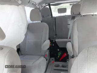 2020 Toyota Sienna LE Auto Access Seat with VIN 5TDKZ3DCXLS059272, listed as a IAAI auction lot 42279808 with 2 mi miles and . Bid and sale history available at DreamBid. Image 8.