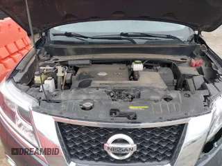 2014 Nissan Pathfinder SL with VIN 5N1AR2MN3EC685723, listed as a IAAI auction lot 41910628 with 136,252 mi miles and . Bid and sale history available at DreamBid. Image 10.