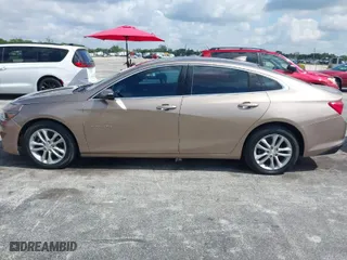 2018 Chevrolet Malibu LT with VIN 1G1ZD5ST1JF208525, listed as a IAAI auction lot 42055307 with 109,147 mi miles. Bid and sale history available at carsss.com. Image 14.