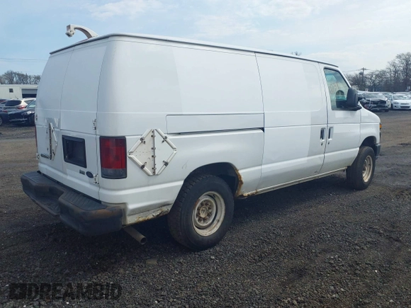 2010 Ford Econoline Cargo Commercial with VIN 1FTNE1EW8ADA91801, listed as a IAAI auction lot 41940231 with 201,516 mi miles and . Bid and sale history available at carsss.com. Image 4.