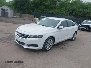 2018 Chevrolet Impala LT z VIN 2G1105S38J9167067, wystawiony jako IAAI lot #42284636 z przebiegiem 99 824 mil mil oraz . Historia ofert i sprzedaży dostępna na DreamBid. Obrazek 2.