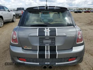 2008 MINI Hardtop S with VIN WMWMF73538TT91152, listed as a Copart auction lot 57671495 with 176,063 mi miles and Salvage title. Bid and sale history available at DreamBid. Image 6.