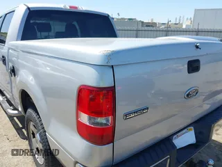 2005 Ford F-150 XLT z VIN 1FTPW12525KC85839, wystawiony jako IAAI lot #42344165 z przebiegiem 133 772 mil mil oraz . Historia ofert i sprzedaży dostępna na DreamBid. Obrazek 18.