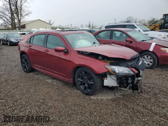 2014 Chrysler 200 Limited with VIN 1C3CCBCG7EN193335, listed as a Copart auction lot 55328725 with Not Provided miles and Salvage Title. Bid and sale history available at DreamBid. Image 4.