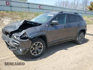 2020 Jeep Cherokee Trailhawk z VIN 1C4PJMBX2LD578949, wystawiony jako Copart lot #54532835 z przebiegiem 69 344 mil mil oraz Nie do naprawy • Non repairable. Historia ofert i sprzedaży dostępna na DreamBid. Obrazek 1.