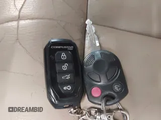 2011 Ford Expedition XLT с VIN 1FMJU1J54BEF43443, выставлен на аукционе IAAI как лот 42052349 с пробегом 194 511 миль миль и . История ставок и продаж доступна на DreamBid. Изображение 11.