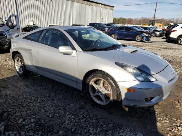 2003 Toyota Celica GTS with VIN JTDDY32T230069280, listed as a Copart auction lot 82361304 with 106,389 mi miles and Salvage Title. Bid and sale history available at carsss.com. Image 4.