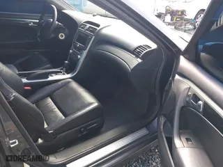 2006 Acura TL with VIN 19UUA662X6A074377, listed as a IAAI auction lot 41955894 with 163,099 mi miles. Bid and sale history available at carsss.com. Image 5.