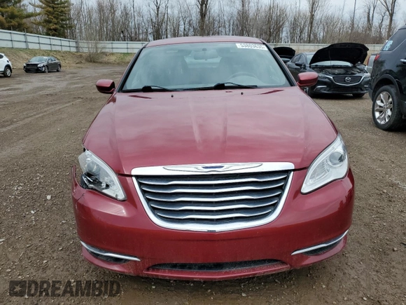 2013 Chrysler 200 Touring with VIN 1C3CCBBG3DN659276, listed as a Copart auction lot 53803635 with 140,389 mi miles and Clean Title. Bid and sale history available at carsss.com. Image 5.