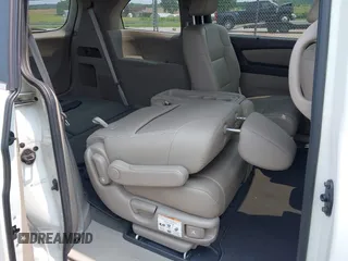 2014 Honda Odyssey EX-L with VIN 5FNRL5H62EB109573, listed as a IAAI auction lot 42387637 with 208,061 mi miles and . Bid and sale history available at DreamBid. Image 8.