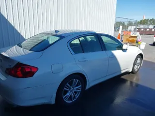 2013 Infiniti G37 Sedan Journey with VIN JN1CV6AP4DM721064, listed as a IAAI auction lot 41874316 with 214,344 mi miles. Bid and sale history available at carsss.com. Image 6.