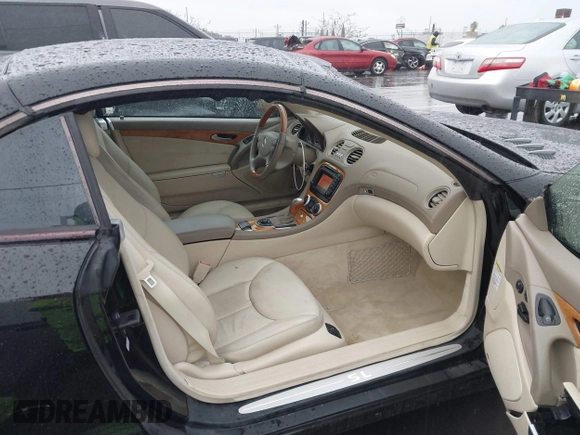 2004 Mercedes-Benz SL 500 with VIN WDBSK75F34F079139, listed as a IAAI auction lot 41778245 with 67,746 mi miles and . Bid and sale history available at DreamBid. Image 5.