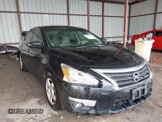 2015 Nissan Altima 2.5 z VIN 1N4AL3AP6FN916739, wystawiony jako IAAI lot #42086603 z przebiegiem 109 109 mil mil oraz . Historia ofert i sprzedaży dostępna na DreamBid. Obrazek 1.