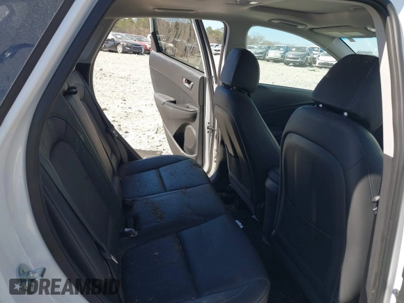 2021 Hyundai Kona Limited with VIN KM8K33A59MU731645, listed as a IAAI auction lot 41610100 with 33,572 mi miles. Bid and sale history available at carsss.com. Image 8.