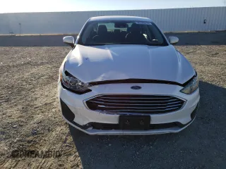 2019 Ford Fusion Hybrid SE with VIN 3FA6P0LU6KR201009, listed as a Copart auction lot 38296513 with 85,028 mi miles. Bid and sale history available at carsss.com. Image 5.