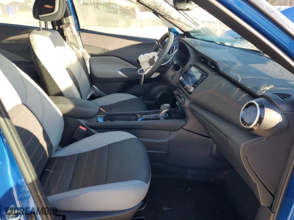 2024 Nissan Kicks SR with VIN 3N1CP5DV9RL564793, listed as a Copart auction lot 42337725 with 331 mi miles and Salvage Title. Bid and sale history available at carsss.com. Image 7.