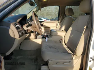 2013 Chevrolet Tahoe LS z VIN 1GNSKAE04DR359670, wystawiony jako Copart lot #43388245 z przebiegiem 122 470 mil mil oraz Szkoda całkowita • Salvage title. Historia ofert i sprzedaży dostępna na DreamBid. Obrazek 7.