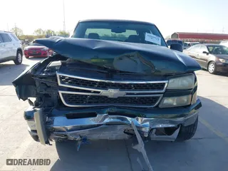 2006 Chevrolet Silverado 1500 LS with VIN 1GCEC19V46Z157794, listed as a IAAI auction lot 41810119 with 1 mi miles. Bid and sale history available at carsss.com. Image 12.