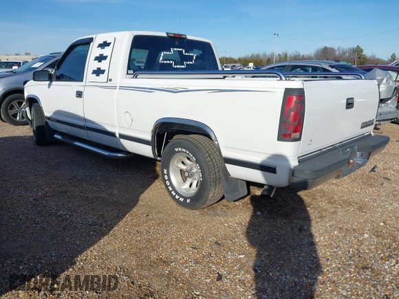 1998 Chevrolet Silverado 1500 with VIN 2GCEC19M3W1109428, listed as a IAAI auction lot 41557274 with 88,867 mi miles and . Bid and sale history available at DreamBid. Image 3.