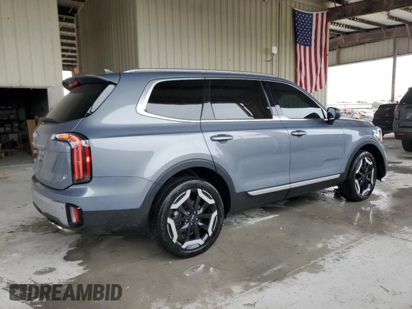 2023 Kia Telluride EX with VIN 5XYP34GC7PG353420, listed as a Copart auction lot 41906525 with 15,180 mi miles and Salvage title. Bid and sale history available at DreamBid. Image 3.
