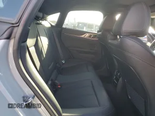 2023 BMW 4 Series 430i z VIN WBA63AV07PFN44077, wystawiony jako Copart lot #46280245 z przebiegiem 21 081 mil mil oraz Szkoda całkowita • Salvage title. Historia ofert i sprzedaży dostępna na DreamBid. Obrazek 10.
