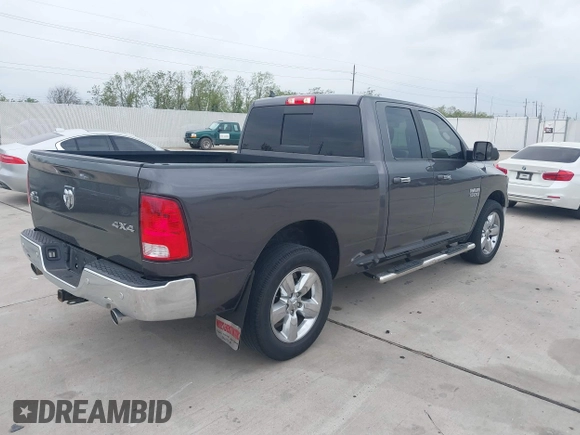 2018 Ram 1500 SLT z VIN 1C6RR7GM5JS308499, wystawiony jako IAAI lot #41904274 z przebiegiem 71 510 mil mil oraz . Historia ofert i sprzedaży dostępna na DreamBid. Obrazek 4.