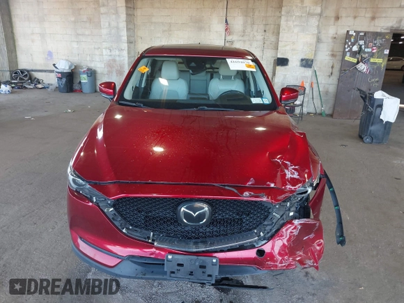 2018 Mazda CX-5 Grand Touring with VIN JM3KFBDM8J0461293, listed as a IAAI auction lot 41694070 with 72,240 mi miles. Bid and sale history available at carsss.com. Image 12.