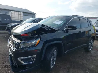 2019 Jeep Compass Limited with VIN 3C4NJDCBXKT812466, listed as a IAAI auction lot 42050090 with 103,282 mi miles and . Bid and sale history available at DreamBid. Image 17.