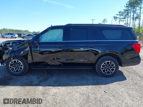 2024 Ford Expedition Max XLT with VIN 1FMJK1H83REA27722, listed as a IAAI auction lot 41826831 with 31,276 mi miles and . Bid and sale history available at DreamBid. Image 14.