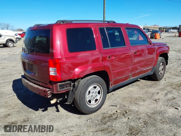 2015 Jeep Patriot Sport with VIN 1C4NJPBB7FD305149, listed as a IAAI auction lot 41643763 with 227,781 mi miles and . Bid and sale history available at carsss.com. Image 4.