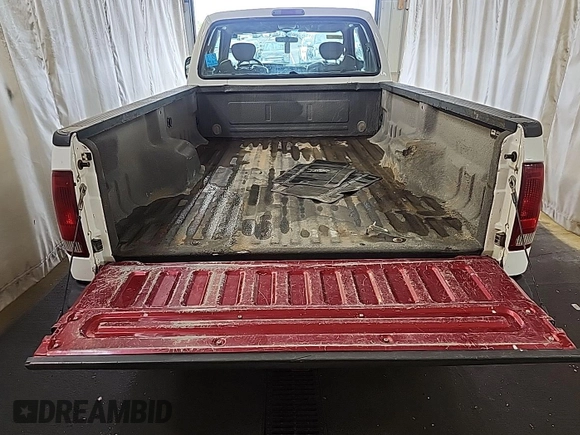 2002 Ford F-350 XL with VIN 1FTSX31F62EC42774, listed as a IAAI auction lot 42566371 with 197,792 mi miles and . Bid and sale history available at DreamBid. Image 24.