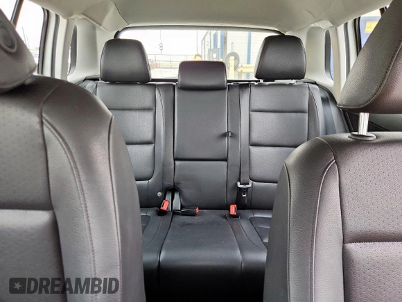 2017 Volkswagen Tiguan S с VIN WVGAV7AX6HK034093, выставлен на аукционе Copart как лот 58976965 с пробегом 103 474 миль миль и Списание • Salvage title. История ставок и продаж доступна на DreamBid. Изображение 10.