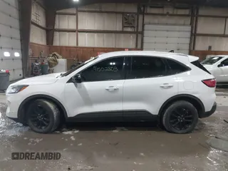 2020 Ford Escape SE Sport Hybrid with VIN 1FMCU0BZ5LUB09995, listed as a IAAI auction lot 41552803 with 138,093 mi miles and . Bid and sale history available at carsss.com. Image 15.