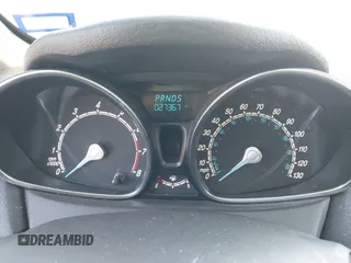 2018 Ford Fiesta SE z VIN 3FADP4BJXJM117051, wystawiony jako IAAI lot #42049956 z przebiegiem 27 367 mil mil oraz . Historia ofert i sprzedaży dostępna na DreamBid. Obrazek 7.