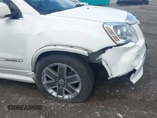 2011 GMC Acadia Denali z VIN 1GKKRTED7BJ367460, wystawiony jako IAAI lot #42297008 z przebiegiem 198 096 mil mil oraz . Historia ofert i sprzedaży dostępna na DreamBid. Obrazek 6.