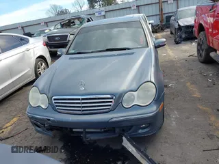 2007 Mercedes-Benz C 280 Luxury with VIN WDBRF54H27A950575, listed as a IAAI auction lot 41640162 with 120,000 mi miles and . Bid and sale history available at DreamBid. Image 12.