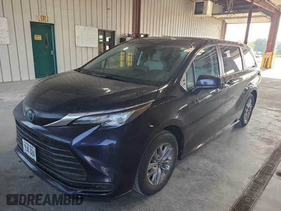 2022 Toyota Sienna LE с VIN 5TDKSKFC8NS070785, выставлен на аукционе IAAI как лот 42564790 с пробегом 110 993 миль миль и . История ставок и продаж доступна на DreamBid. Изображение 15.