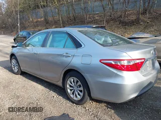 2016 Toyota Camry XLE with VIN 4T4BF1FK5GR582980, listed as a IAAI auction lot 42145802 with 85,702 mi miles and . Bid and sale history available at DreamBid. Image 3.