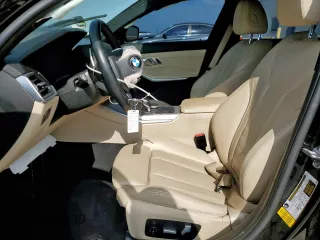 2020 BMW 3 Series 330i с VIN WBA5R1C03LFH48854, выставлен на аукционе Copart как лот 57952425 с пробегом 71 340 миль миль и Списание • Salvage title. История ставок и продаж доступна на DreamBid. Изображение 7.
