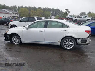 2010 Lexus ES 330 z VIN JTHBK1EG5A2413504, wystawiony jako IAAI lot #42181215 z przebiegiem 110 295 mil mil oraz . Historia ofert i sprzedaży dostępna na DreamBid. Obrazek 15.