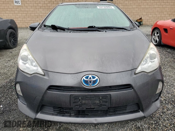 2014 Toyota Prius One with VIN JTDKDTB32E1569472, listed as a Copart auction lot 53732055 with 106,420 mi miles and Salvage Title. Bid and sale history available at DreamBid. Image 5.