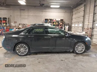 2013 Lincoln MKZ with VIN 3LN6L2J98DR803778, listed as a IAAI auction lot 41651370 with 190,840 mi miles. Bid and sale history available at carsss.com. Image 13.