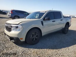 2024 Ford Maverick XLT with VIN 3FTTW8J97RRA21027, listed as a Copart auction lot 46874585 with 5,393 mi miles and Salvage Title. Bid and sale history available at carsss.com. Image 1.