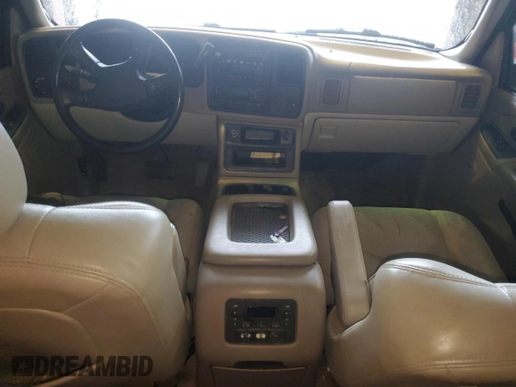 2005 Chevrolet Suburban LT with VIN 3GNEC16Z45G146274, listed as a Copart auction lot 44751375 with 249,658 mi miles and Salvage Title. Bid and sale history available at carsss.com. Image 8.