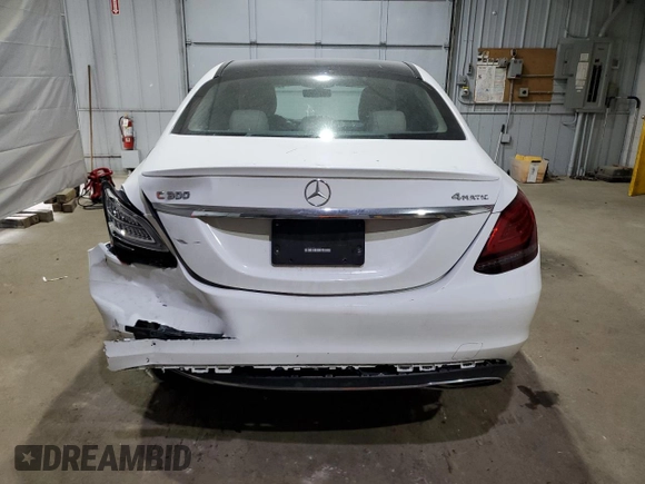 2019 Mercedes-Benz C 300 z VIN 55SWF8EB4KU313072, wystawiony jako Copart lot #63471715 z przebiegiem 51 829 mil mil oraz Szkoda całkowita • Salvage title. Historia ofert i sprzedaży dostępna na DreamBid. Obrazek 6.