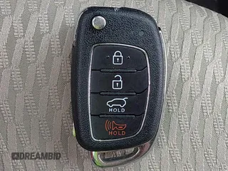 2017 Hyundai Santa Fe 2.4L с VIN 5NMZUDLB1HH035769, выставлен на аукционе IAAI как лот 42764052 с пробегом 73 139 миль миль и . История ставок и продаж доступна на DreamBid. Изображение 11.